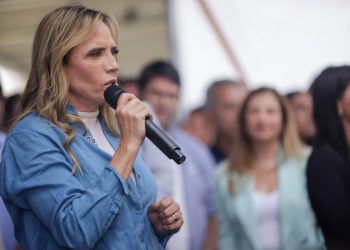 Celina diz que DF vai aderir plano nacional para conter alta do diesel