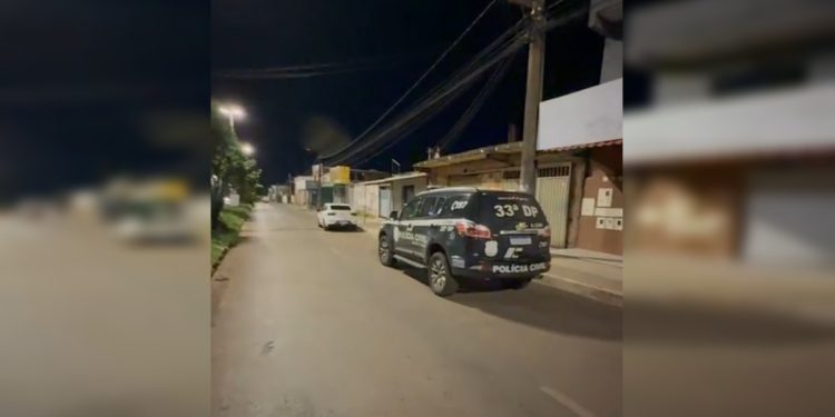 Corpo em decomposição é encontrado dentro de apartamento no DF. Veja vídeo