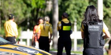 CLDF aprova reestruturação salarial para servidores do Detran-DF