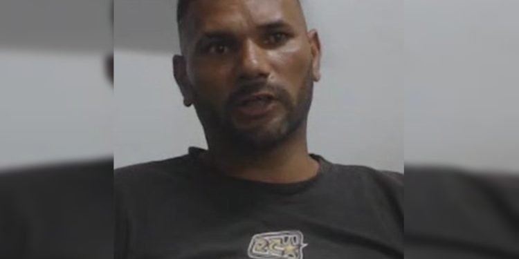 Feminicida detalha por que matou ex-mulher com facada no pescoço. Veja vídeo