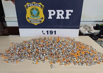 Remédios para emagrecer avaliados em R$ 2,5 milhões são apreendidos. Veja vídeo