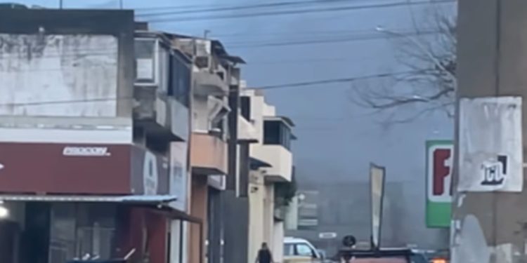 Incêndio atinge loja de colchões na Asa Norte