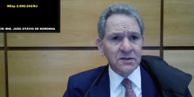 “Todo mundo vendendo voto por aí”, dispara ministro do STJ em sessão. Veja vídeo