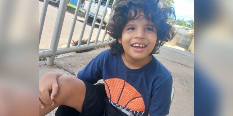 Menino reanimado após parada cardíaca morre horas depois no DF. Veja vídeo