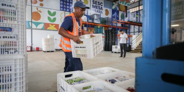 Metrópoles Endurance arrecada 705 kg de alimentos para instituições. Veja vídeo