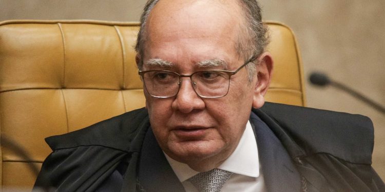 Gilmar pede informações a Celina Leão sobre imóvel para socorrer o BRB