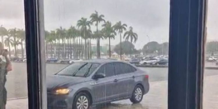 Câmara se manifesta sobre “motorista 5 estrelas” que subiu rampa