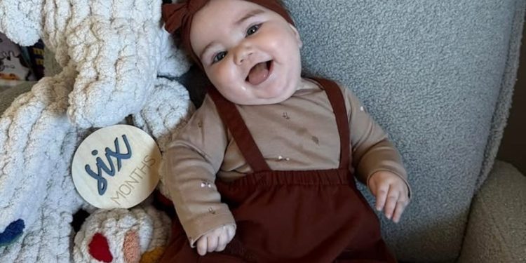 Bebê tem mutação genética raríssima que atinge 100 pessoas no mundo