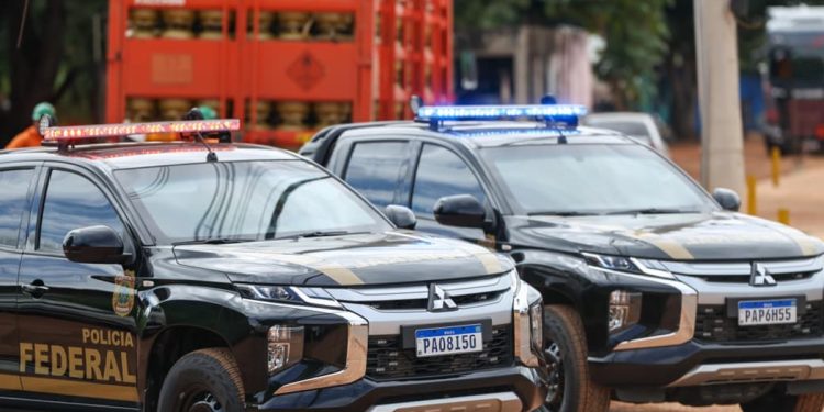 Distribuidoras de gás do DF são notificadas em fiscalização de preço. Veja vídeo