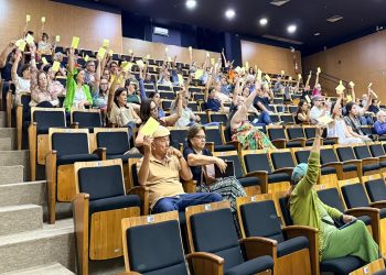 Professores da UnB aprovam nova paralisação para a próxima quinta-feira