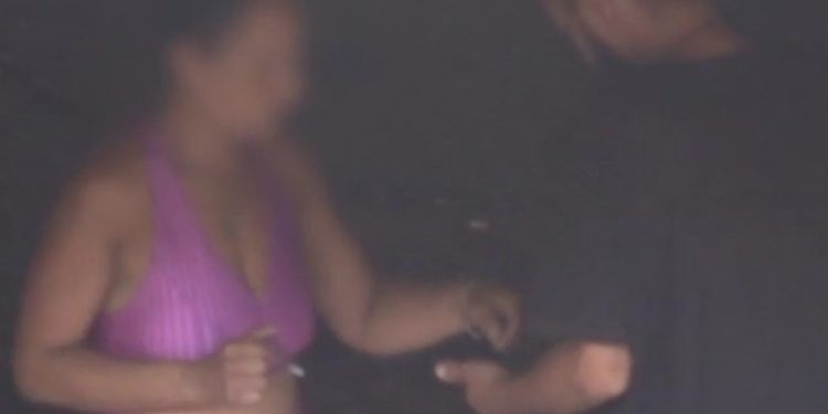 Mulher é presa por tráfico de crack no Setor Comercial Sul. Veja vídeo