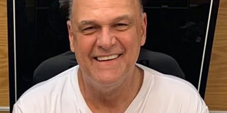 Parada cardiorrespiratória: entenda a causa da morte de Oscar Schmidt