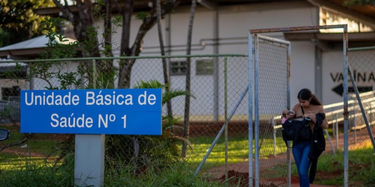 Sem vacinas de Covid no DF, governo federal envia 85 mil doses à capital