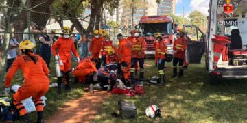 Mulher tem parada cardíaca e morre após quase 1 hora de reanimação
