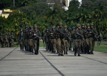 Saiba quem são cabos do Exército que viraram réus por “chá de manta”