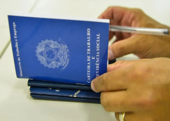 DF tem 1.130 vagas nesta terça-feira (5/5). Salários chegam a R$ 6 mil