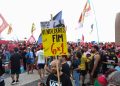 Emendas propõem fim da escala 6×1 só em 2036 e mais de 170 deputados já assinaram