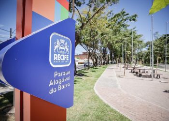 Chuvas colocam parques alagáveis em Recife à prova e áreas de risco seguem expostas