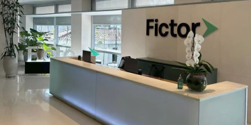 Justiça suspende fim de “sociedade” da Fictor com credora que diz ter sido enganada