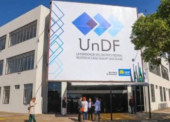 Celina anuncia fim de greve na UnDF: “Feliz de chegar em um consenso”