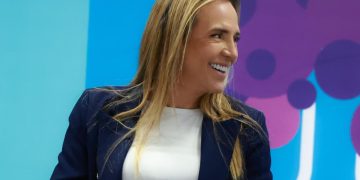 Celina anuncia estudo para implementar tarifa zero no transporte do DF