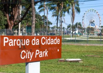 Lazer ilhado: cercas no Parque da Cidade impedem acesso de pedestres