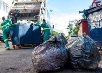 DF ficará sem coleta de lixo neste sábado por causa do Dia do Gari