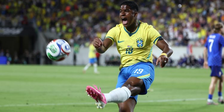 Endrick é convocado para jogar na Copa de 2026 pela Seleção Brasileira