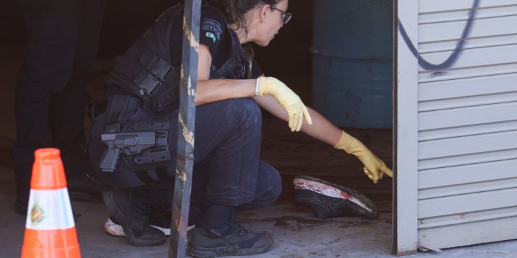 Crime brutal: assassino deu 41 facadas em patrão morto em oficina. Veja vídeo