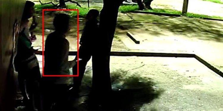 Ladrão é preso com roupa usada para assaltar duas vítimas no DF. Veja vídeo