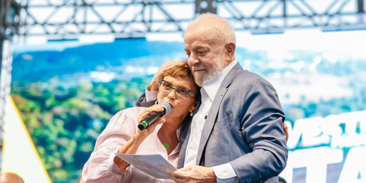 Lula descarta lançar favorita do PT ao governo em MG