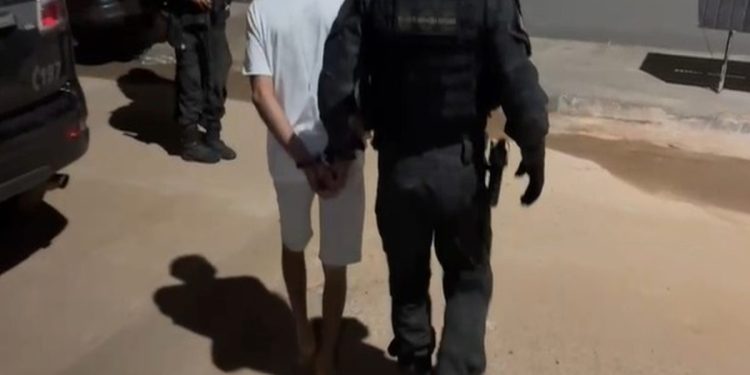 Demissão de rodoviários motivou ataques em ônibus no DF, diz polícia. Veja vídeo