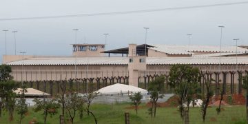 Comissão de Direitos Humanos flagra comida podre e insalubridade na Papuda