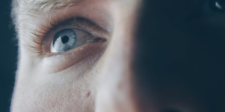 Exame de retina pode prever risco de osteoporose, diz estudo