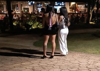 Terno na mão, calcinha no chão: after de prefeitos no DF é regado a sacanagem luxuosa