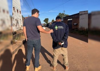 Homem mata ex enquanto ela dormia e foge com filho de 2 anos