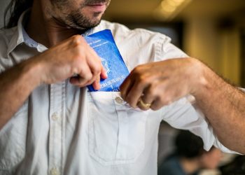 Com salários de até R$ 4,5 mil, DF tem 1.036 vagas de emprego nesta 4ª