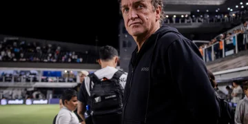 Ameaçado no Brasileiro, Santos pode igualar pontuação do 1º turno de 2025