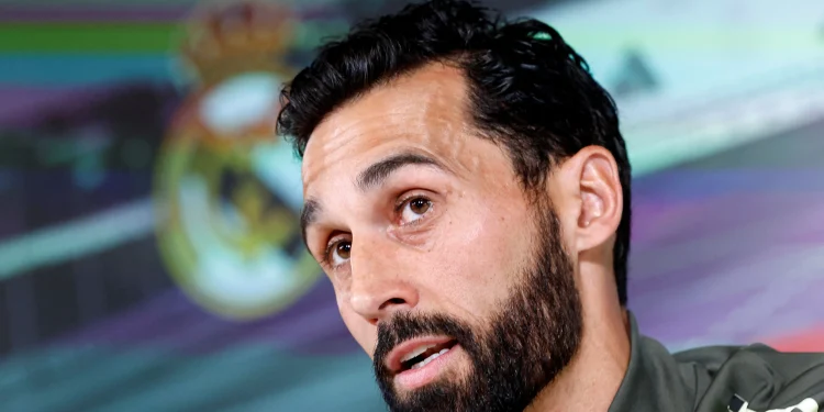 Real Madrid anuncia saída de Álvaro Arbeloa