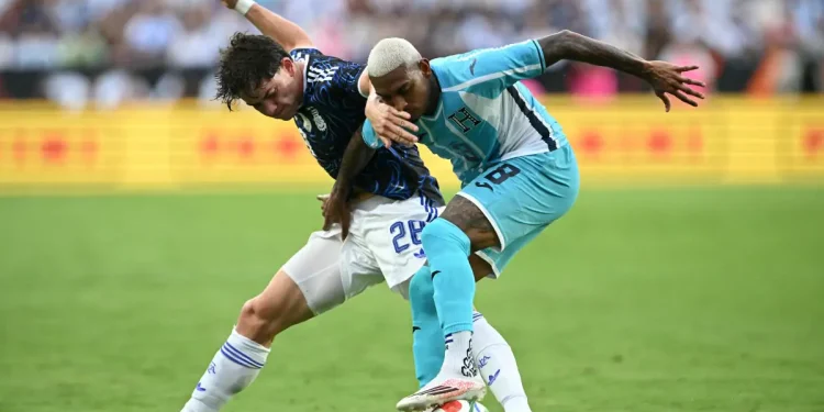 Confira as fotos do amistoso entre Argentina e Honduras