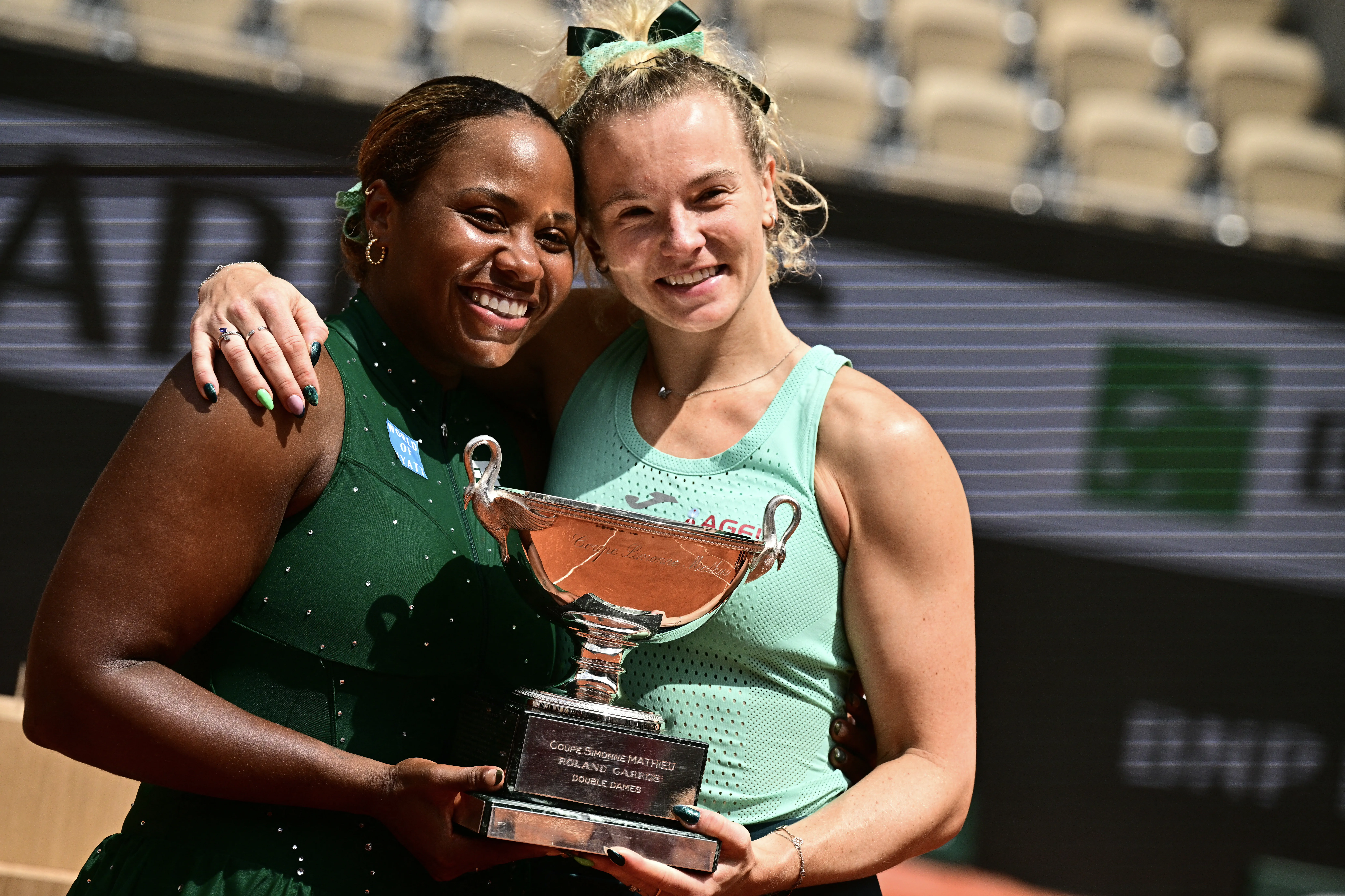 Siniakova e Townsend são campeãs nas duplas femininas em Roland Garros