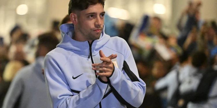 Com incertezas e baixas de peso, Uruguai estreia na Copa contra Arábia Saudita