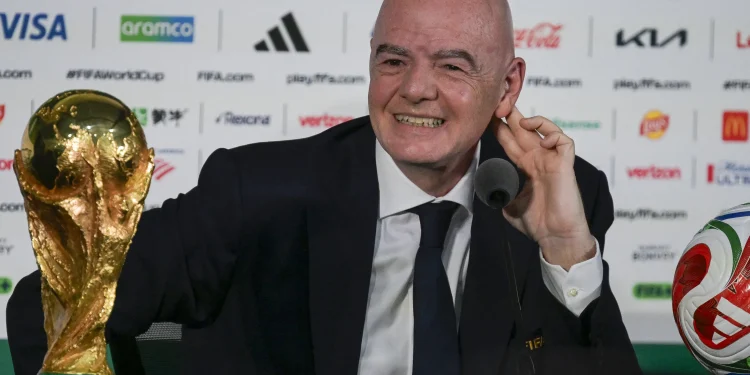 Saiba quanto ganha Gianni Infantino, presidente da Fifa