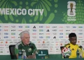 Técnico da África do Sul espera superar pressão da torcida mexicana na abertura da Copa