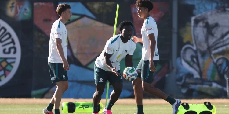 Irankunda e Touré, de refugiados a representantes da Austrália na Copa do Mundo