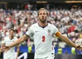 Kane destaca momento com torcida após vitória da Inglaterra na Copa