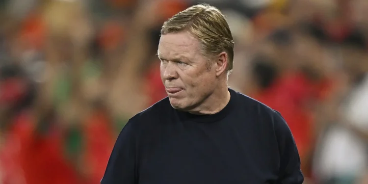Após eliminação na Copa, Koeman deixa o comando da Holanda
