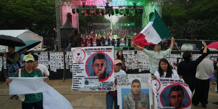 Copa 2026: protestos no México revelam drama das famílias de 130 mil desaparecidos