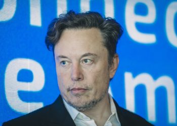Elon Musk: o trilionário extremista que quer apagar as estrelas do céu
