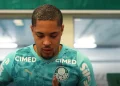 Paulinho e Vitor Roque já trabalham na academia do Palmeiras; veja